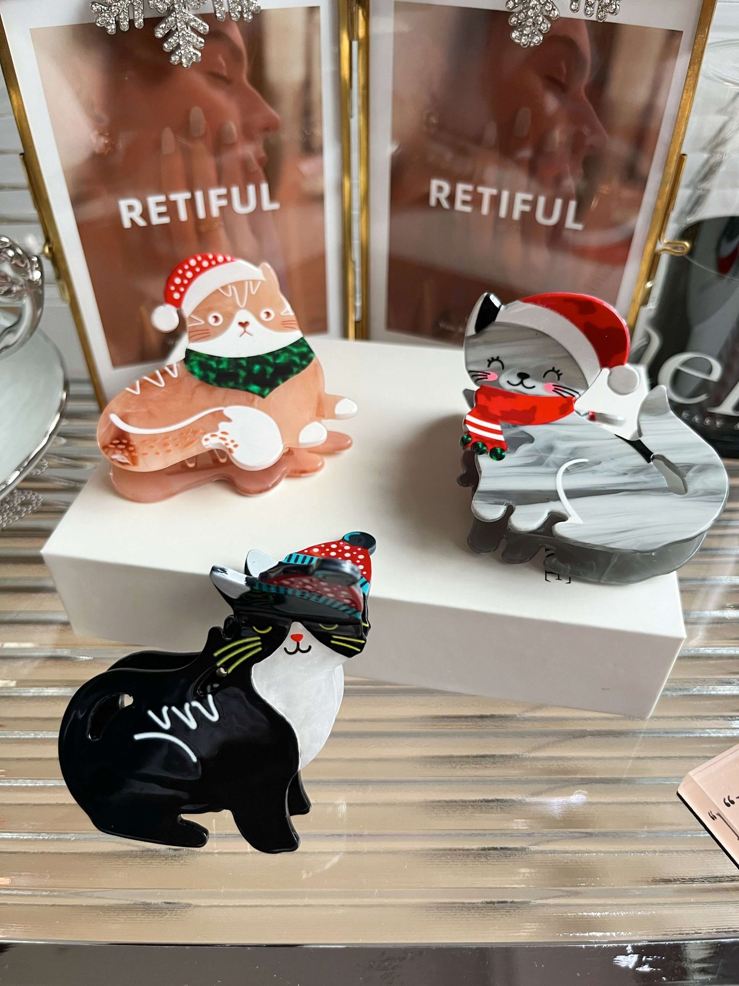 Christmas Grey Cat Claw