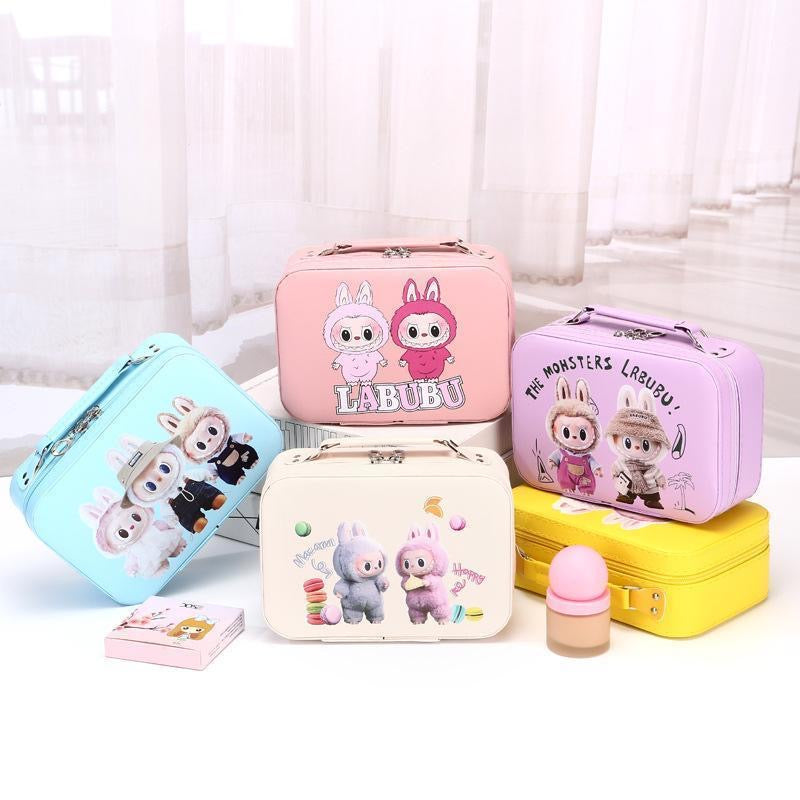 1 Cute Gift Box + 10/15 Random Items