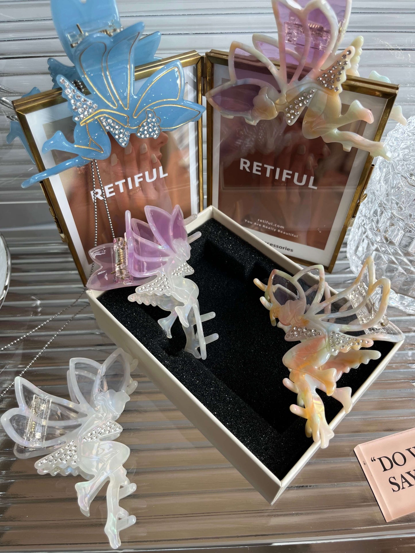 Flower Fairy Claw in Twilight Wings