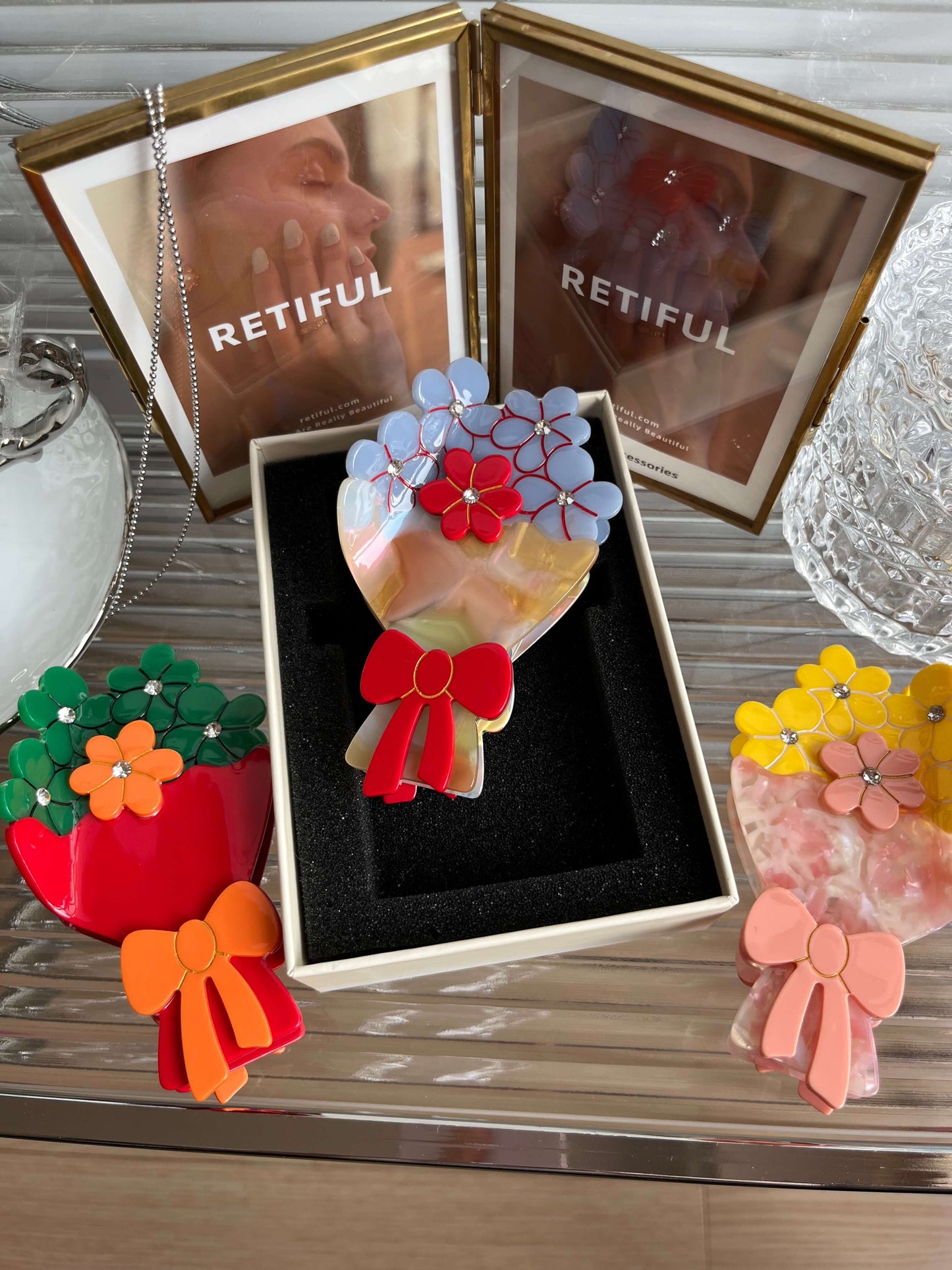 A Bouquet of Flower Claw in Yellow