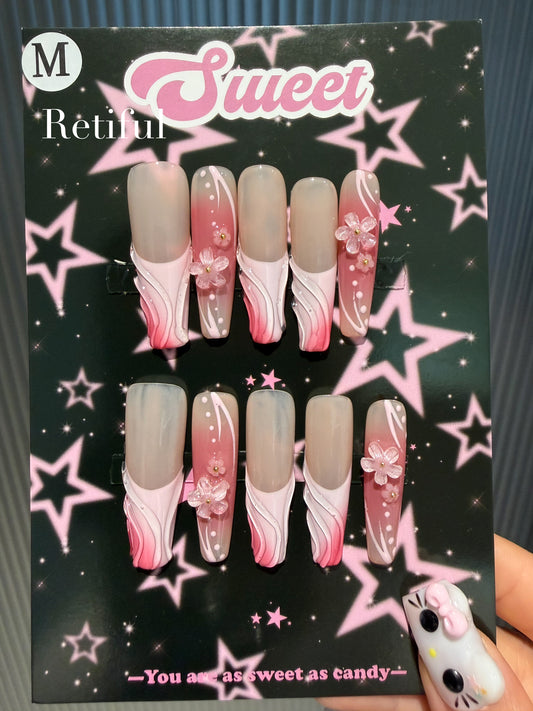 L0041 Flower Press-On Nails