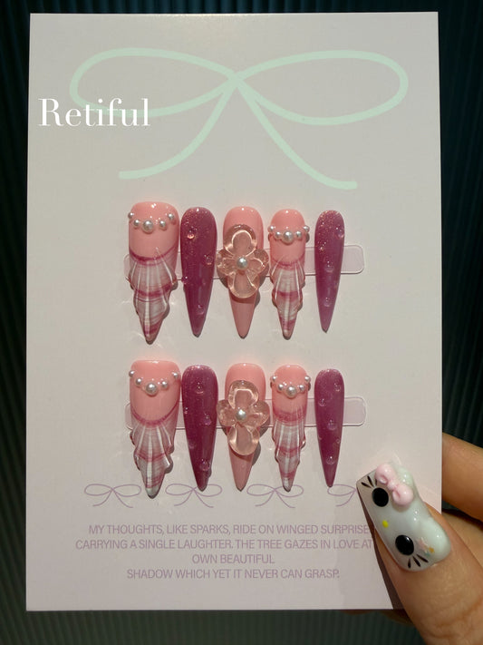 L0044 Flower Press-On Nails