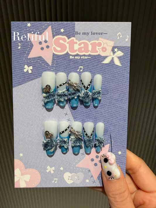L0058 Press-On Nails