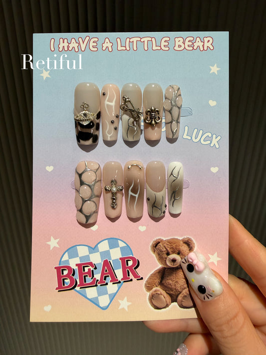 L0070 Press-On Nails