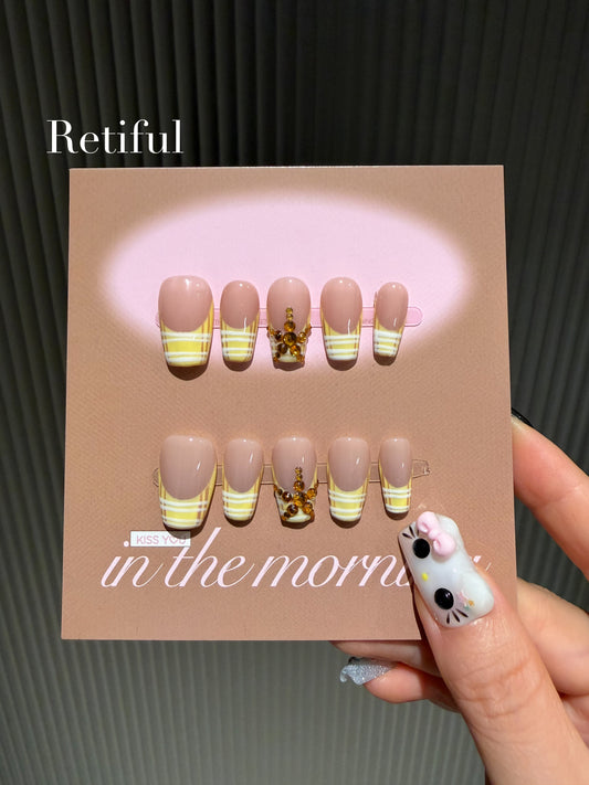 S0019 Press-On Nails
