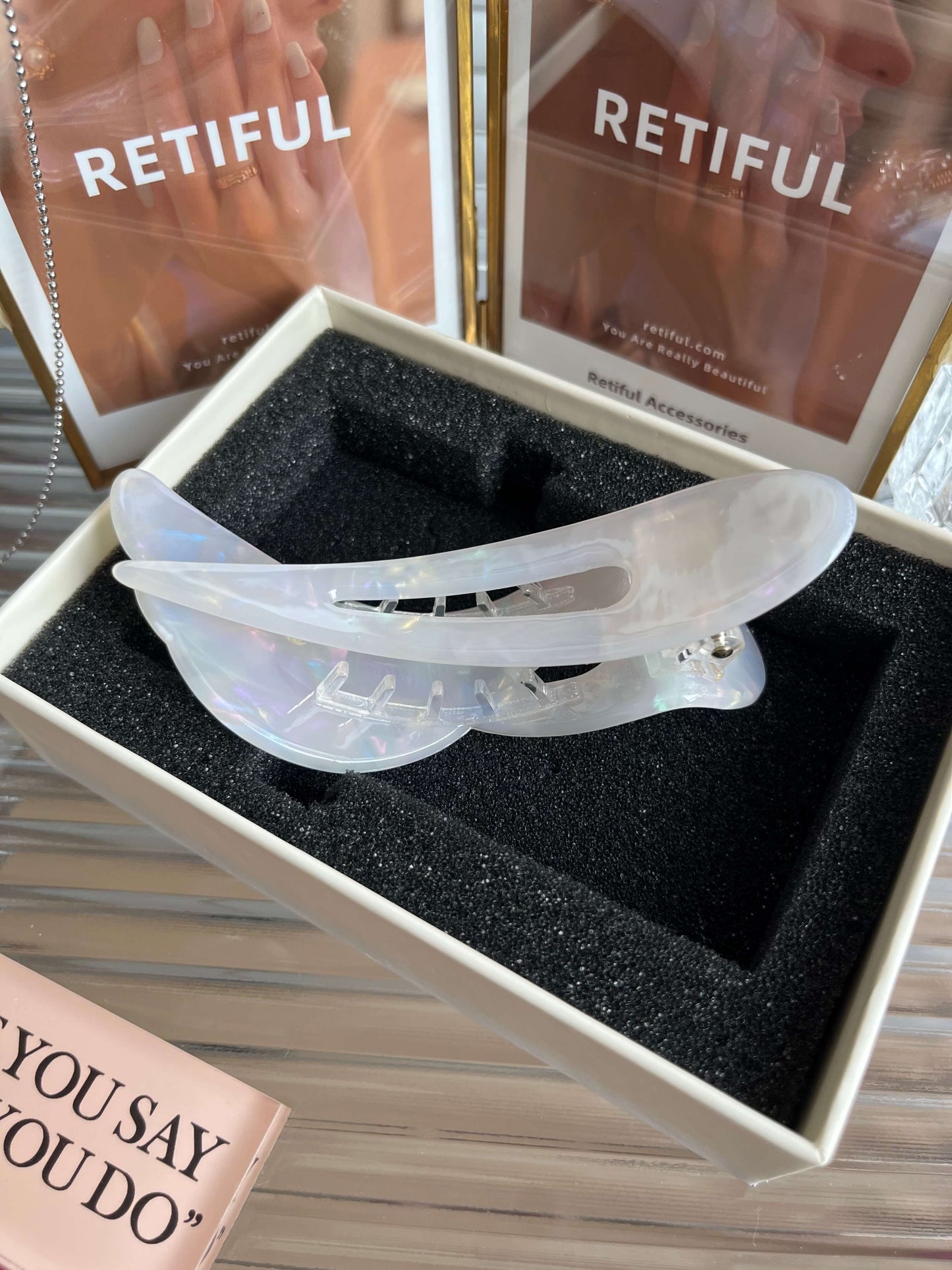 White Angel's Wing Flat Clip