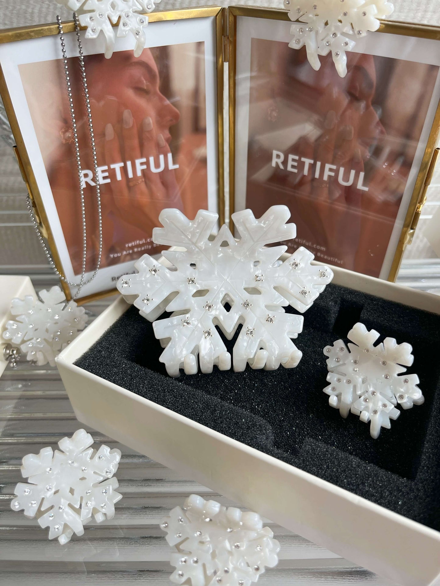 Christmas Mini Snowflake Claw Set