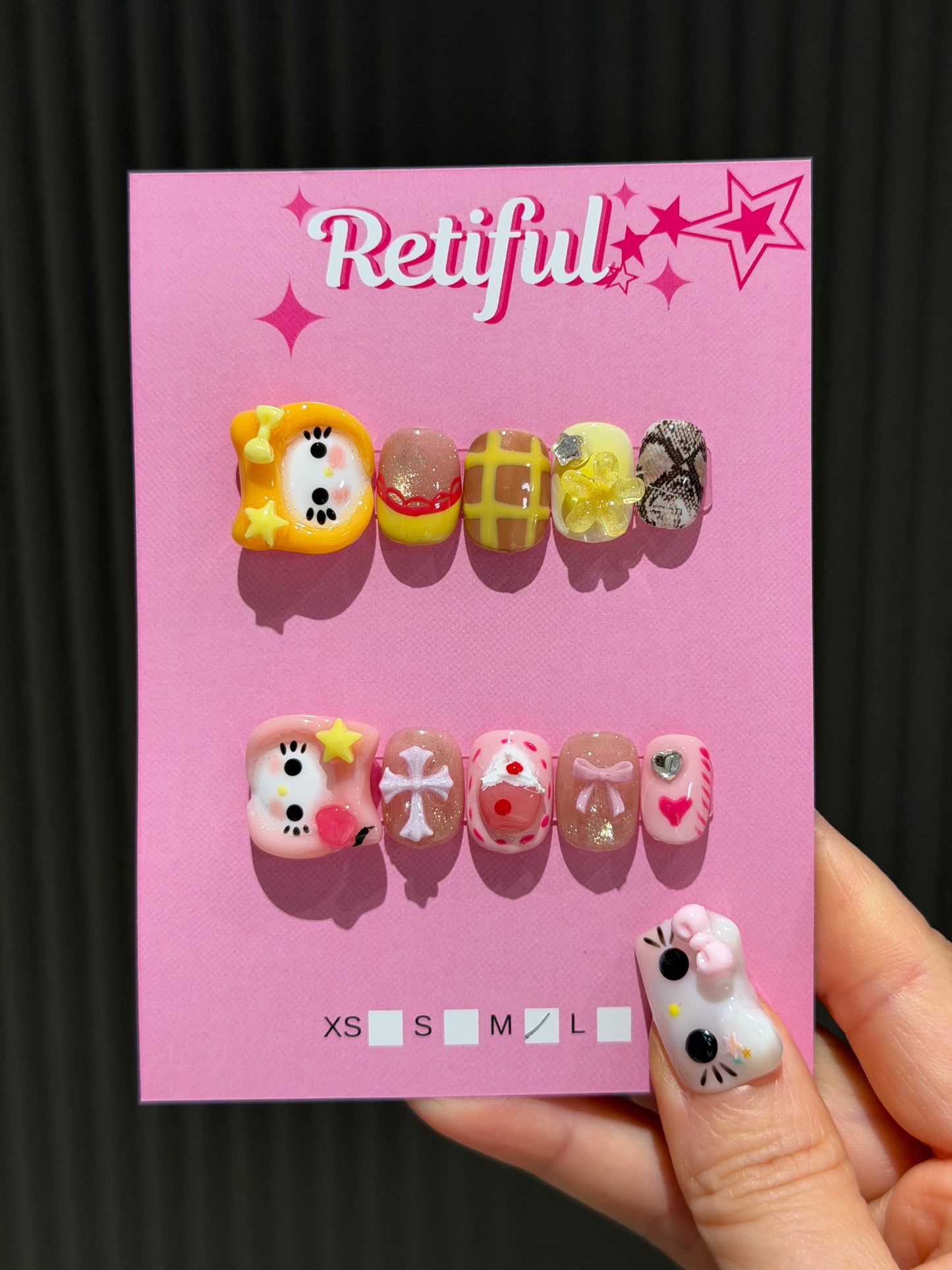 HK0225 Hatty Hello Kitty Collection Short Press-On Nails