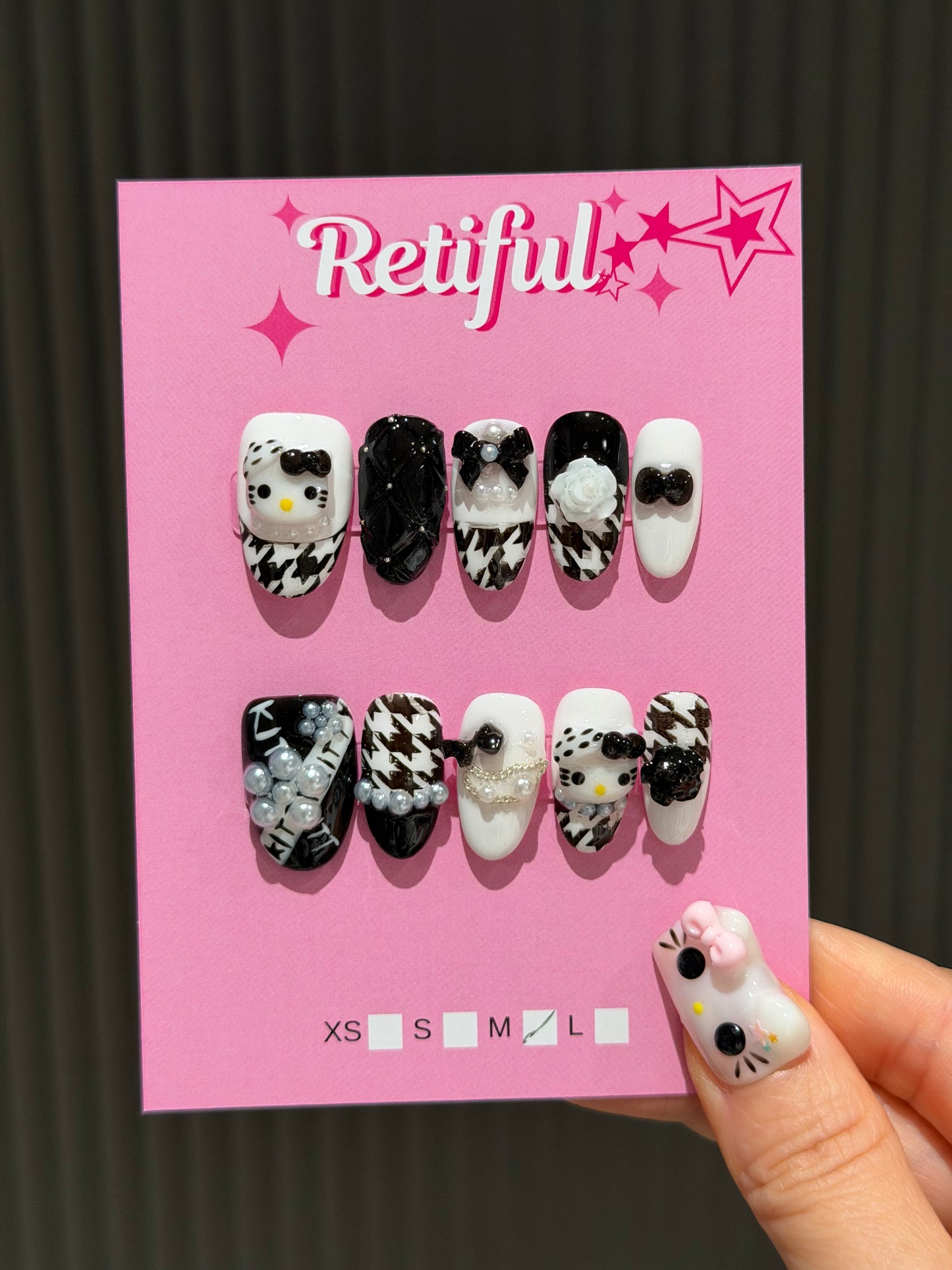 HK0236 Black White Hello Kitty Press-On Nails