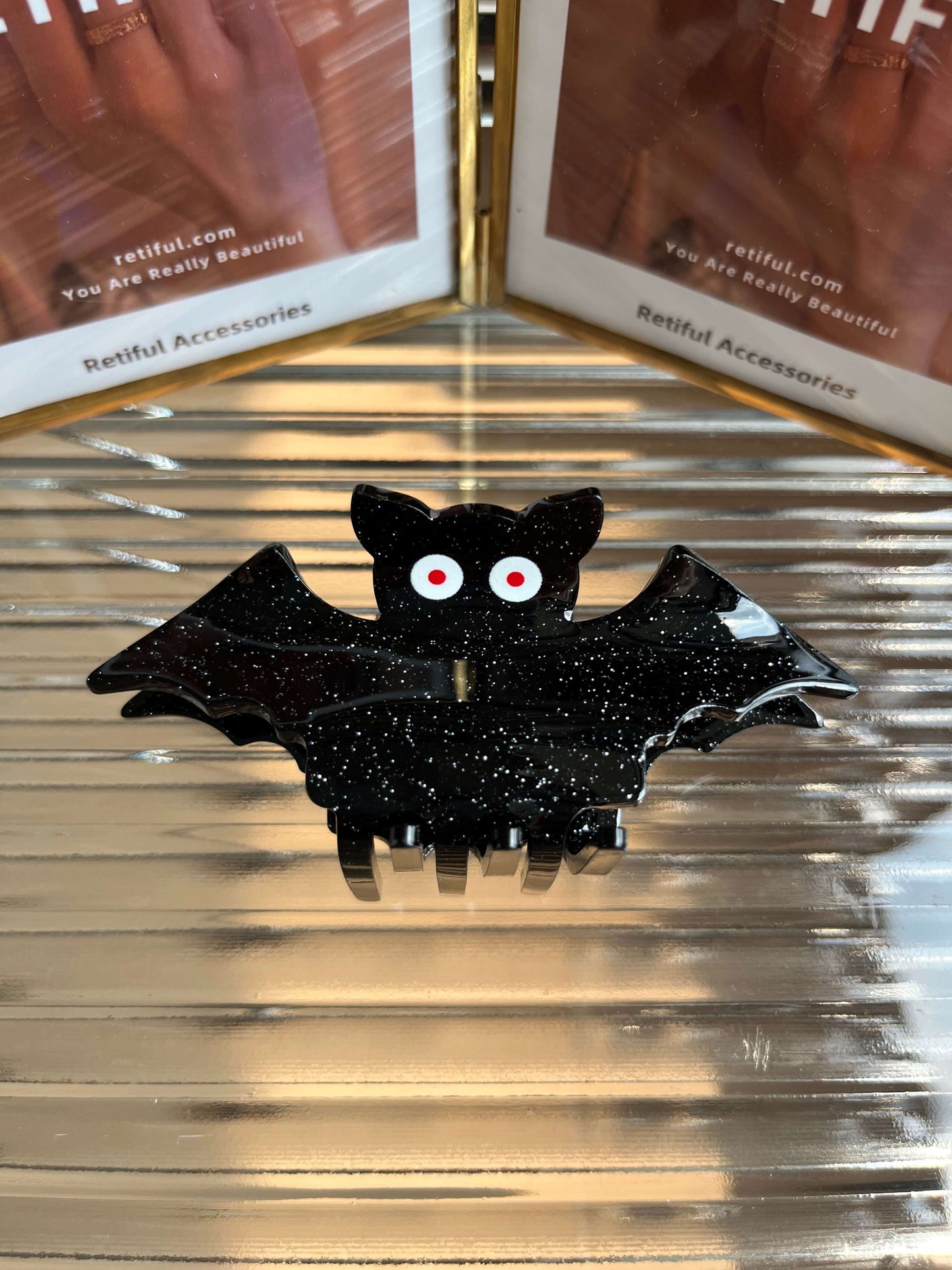 Halloween Glittering Bat Claw (Black)