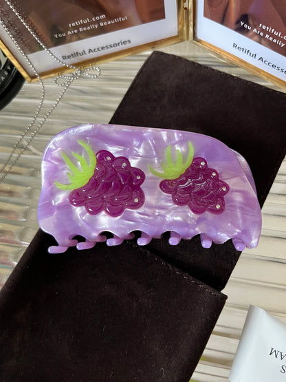 Grape Hair Claw