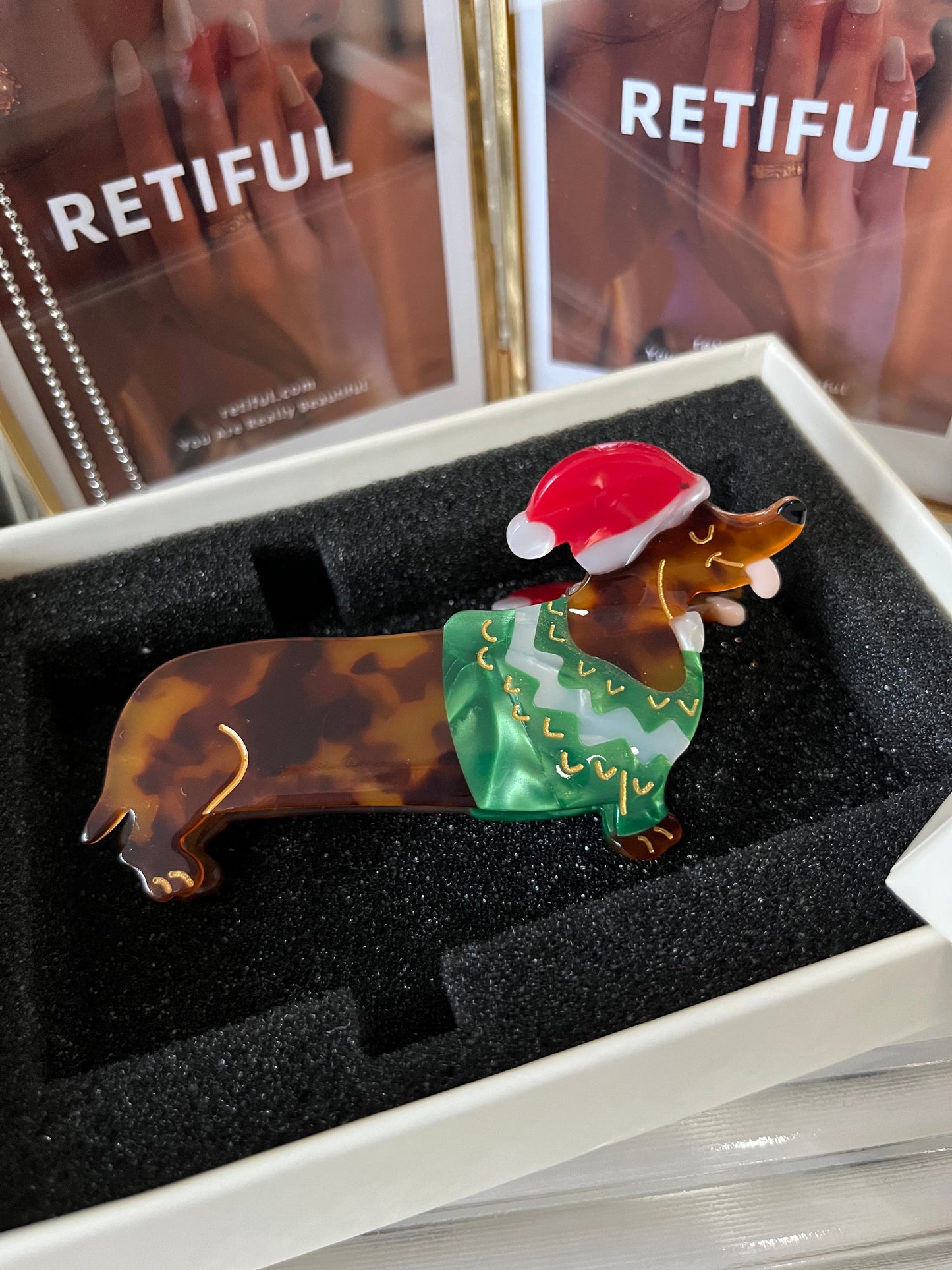 Christmas Dachshund Dog Hair Claw