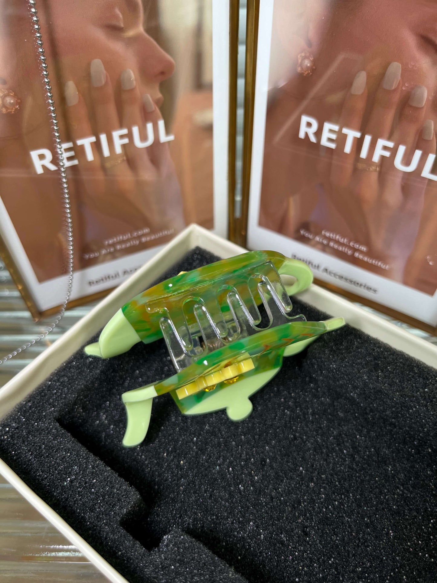 Teapot Claw (Green)