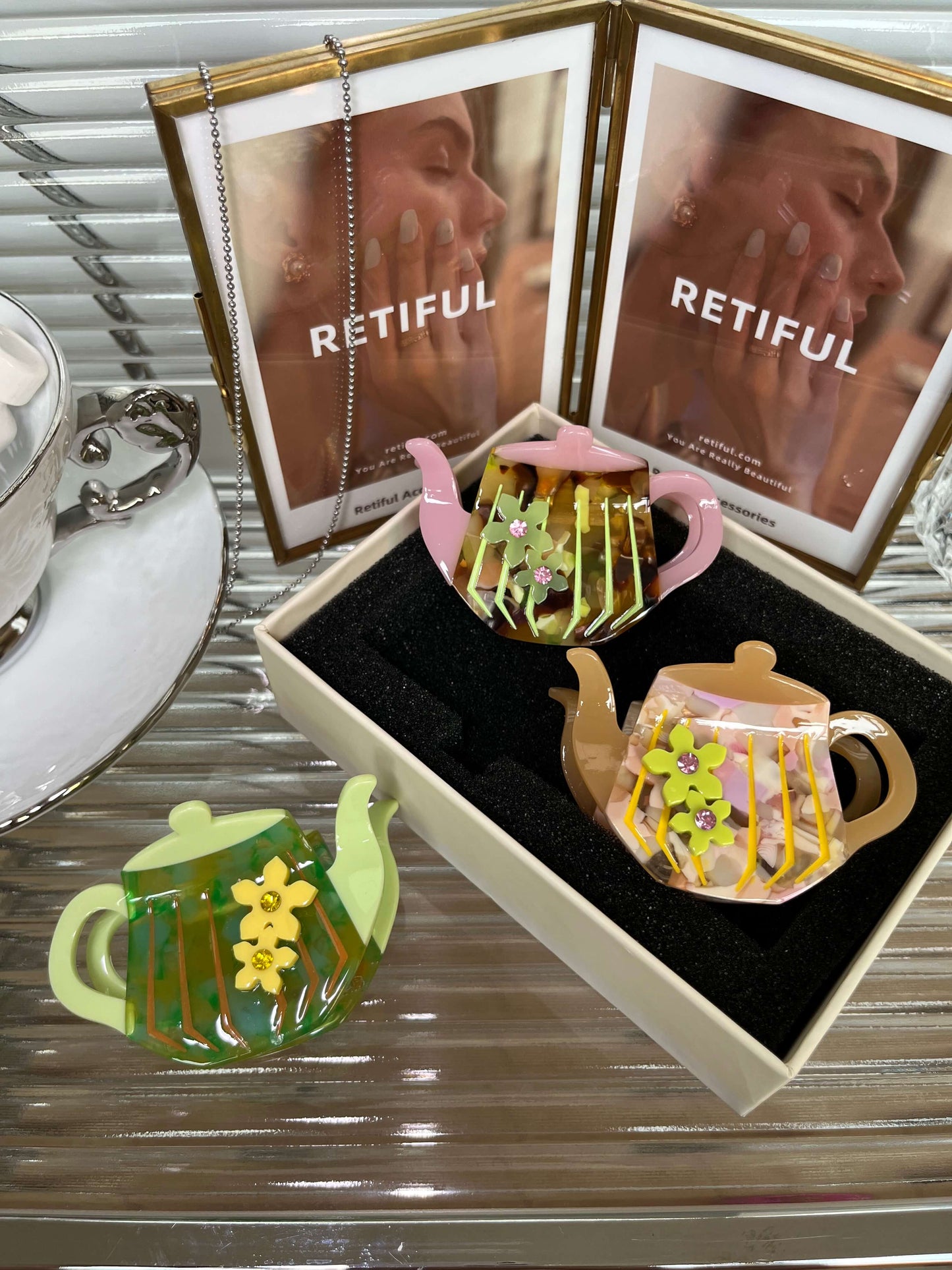 Teapot Claw (Pink)
