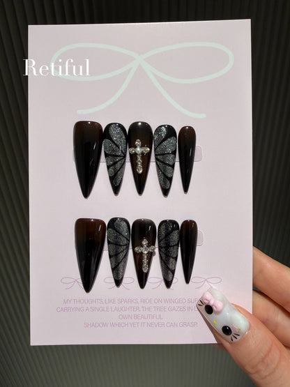 L0030 Press-On Nails
