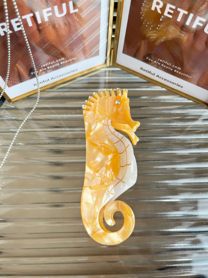 Seahorse Hair Claw (Orange)