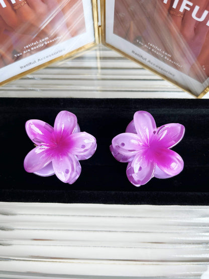 Mini Flower Claw Clip In Purple